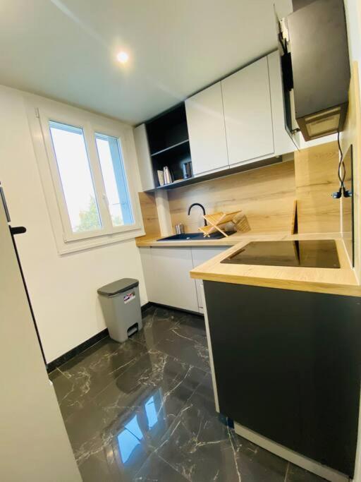 Magnifique Appartement De 4 Chambres 8 Personnes Max A 20 Minutes De Paris Antony Exterior foto